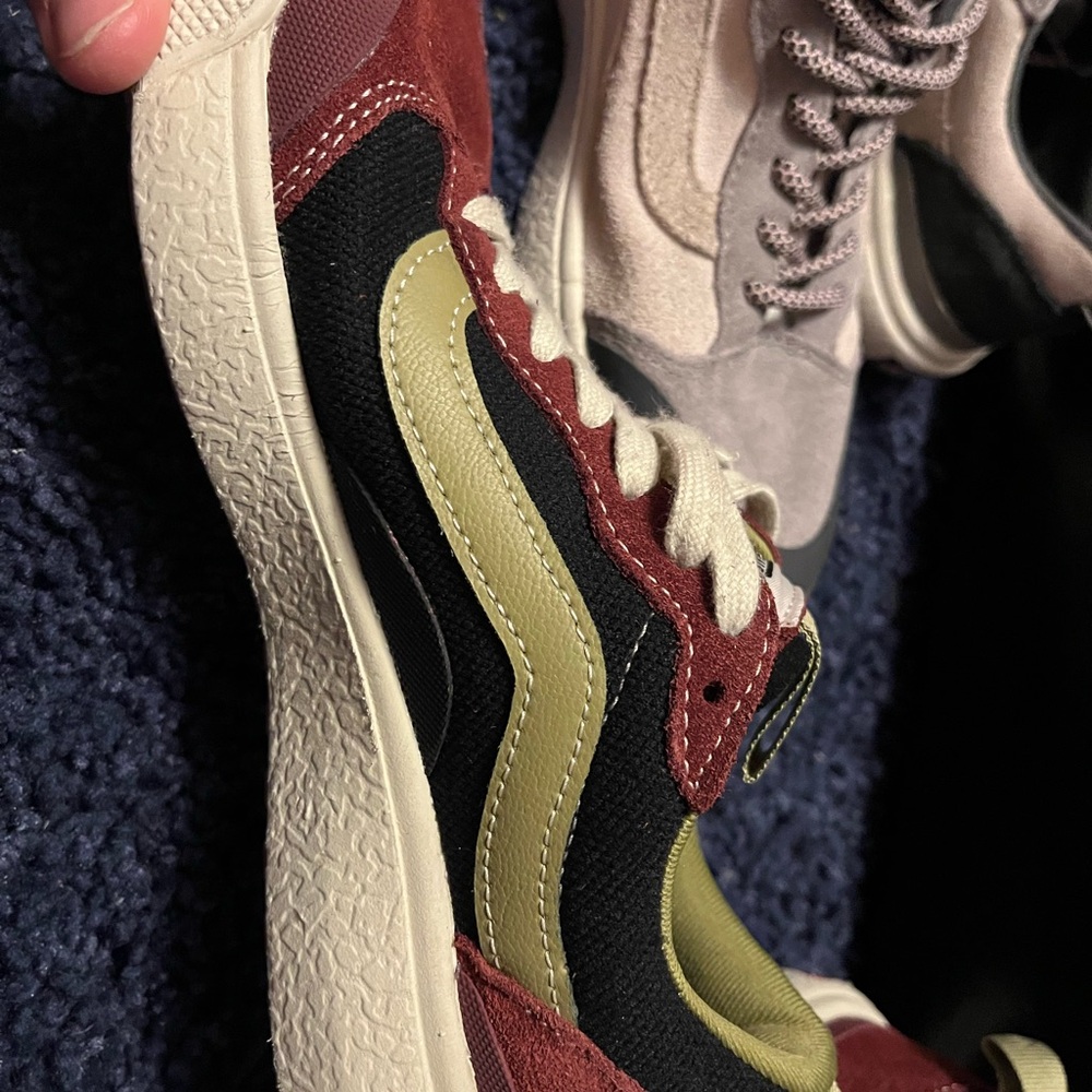 Vans UltraRange EXO SE is women’s sz6.5, men’s 5 - Picture 4 of 14